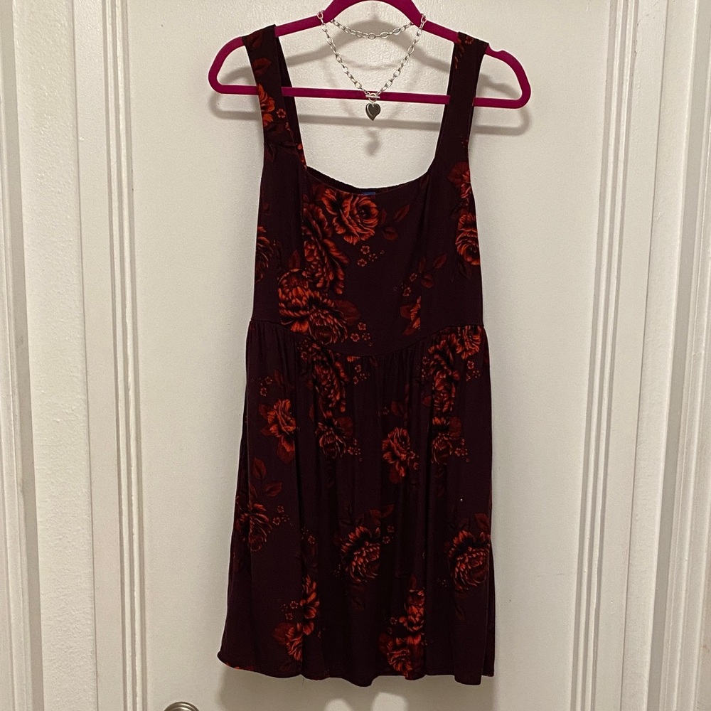 Dress Old Navy Red and Black Floral Dress